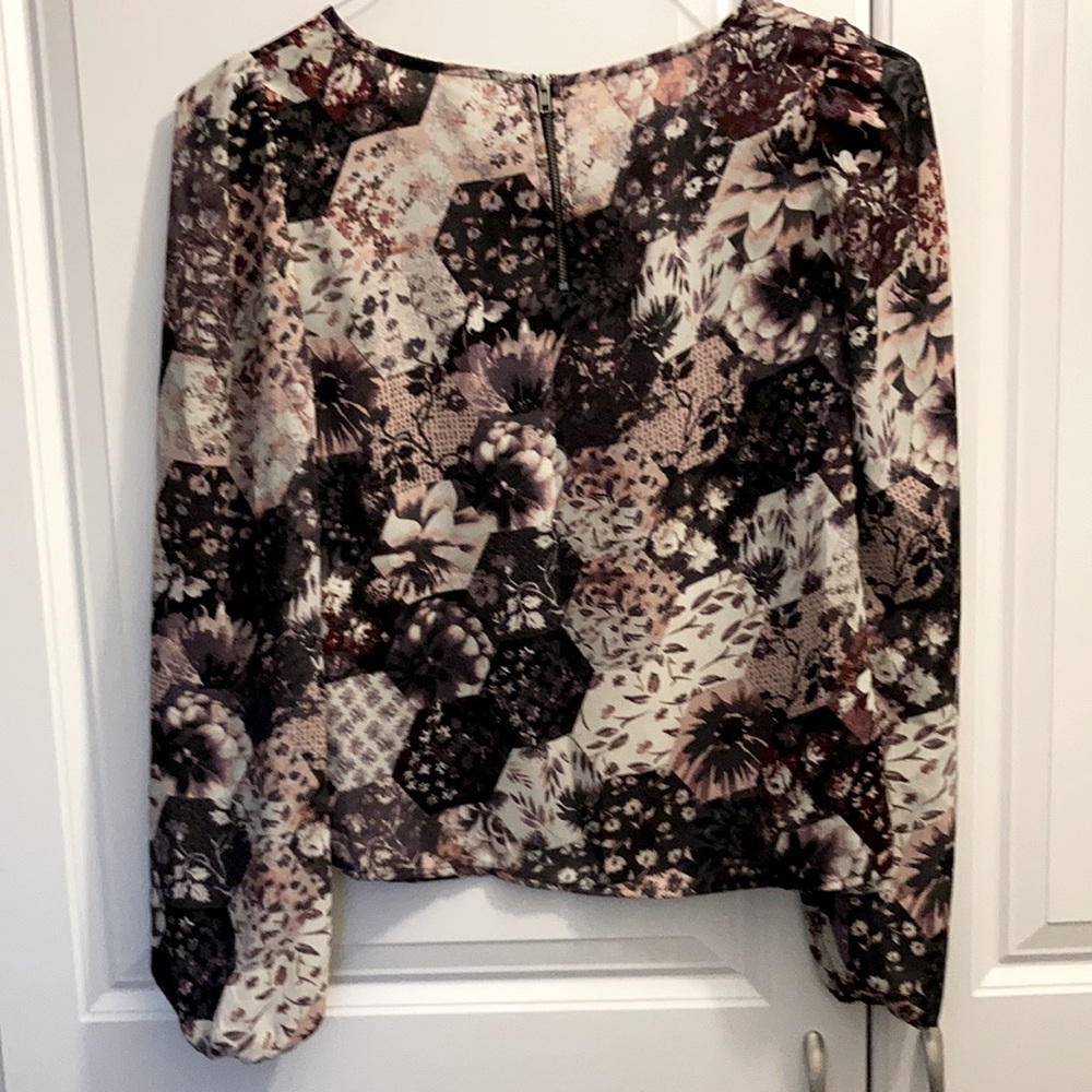 Blouse - Picture 3 of 3